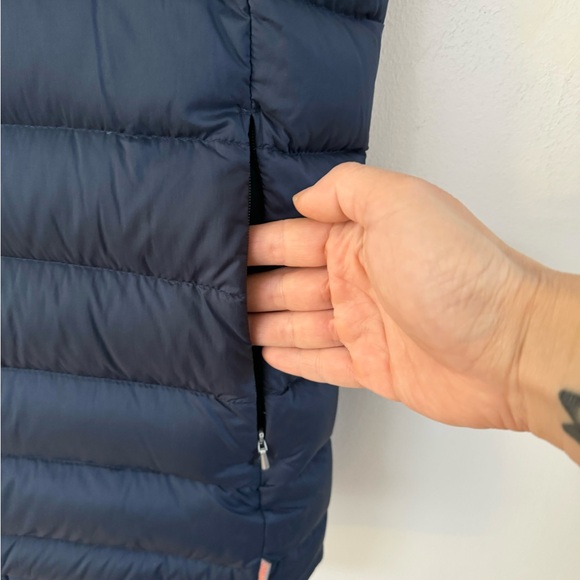 SWIMS copenhagen motion lite down vest LARGE - Picture 5 of 11